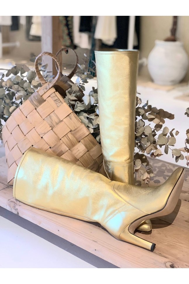 BOTA LUNNA GOLD