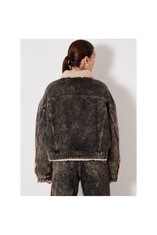 CHAQUETA VAQUERA CROPPED FORRADA CHAQUETA VAQUERA CROPPED FORRADA