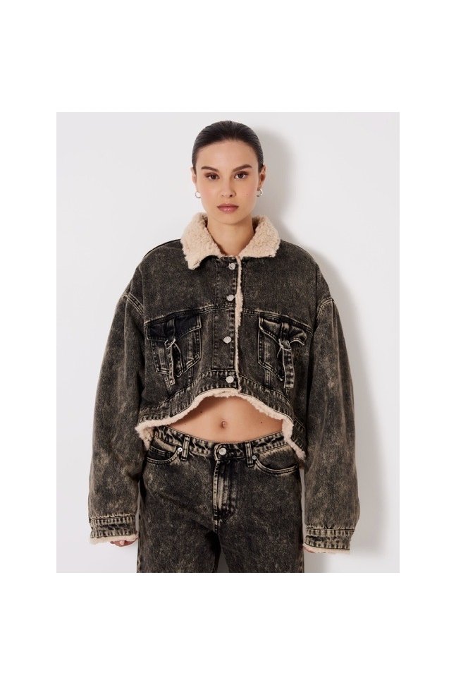 CHAQUETA VAQUERA CROPPED FORRADA CHAQUETA VAQUERA CROPPED FORRADA