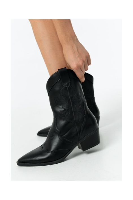 BOTA COWBOY CON PESPUNTES