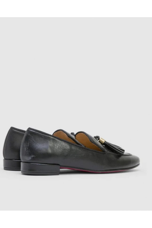 MOCASÍN SANTANDER NAPA NEGRO MOCASÍN SANTANDER NAPA NEGRO