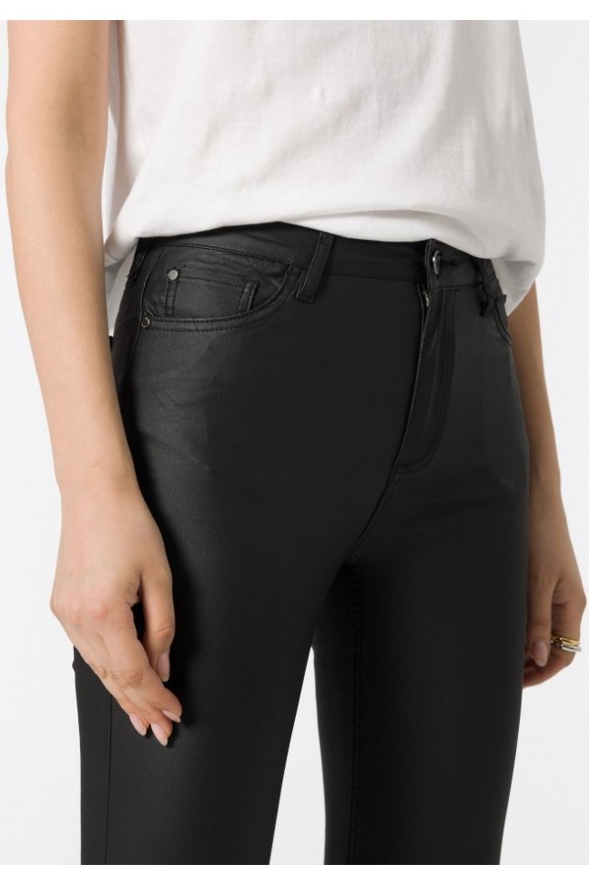 PANTALON ENCERADO MEGAN 27 PANTALON ENCERADO MEGAN 27