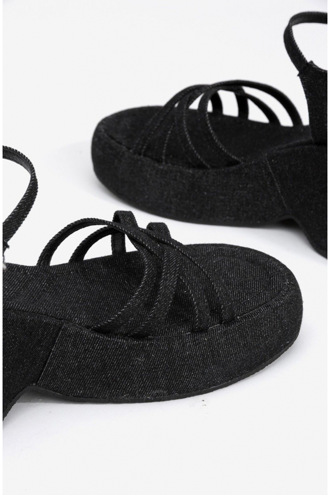 SANDALIA PLATAFORMA ASTRID