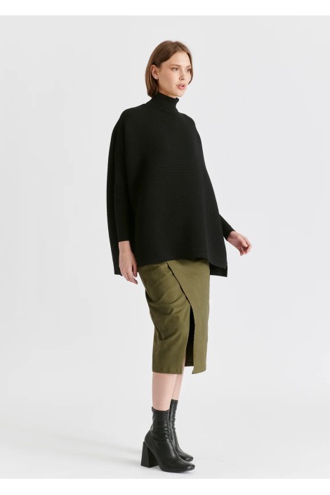 JERSEY CANALE CUELLO ALTO OVERSIZE NEGRO