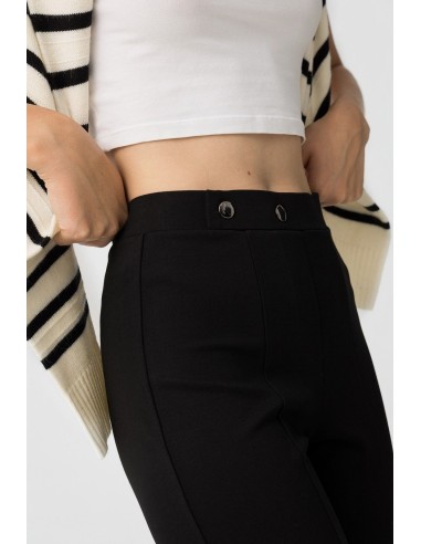 LEGGINS CON PIERNA FLARE