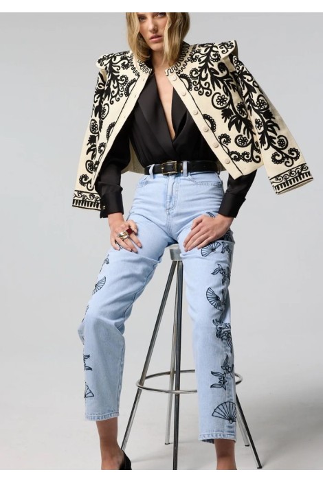 CHAQUETA ESPE BLANCA 2