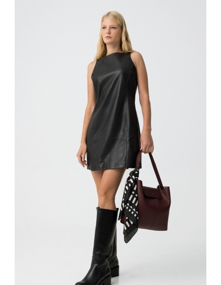 VESTIDO CORTO REGULAR FIT