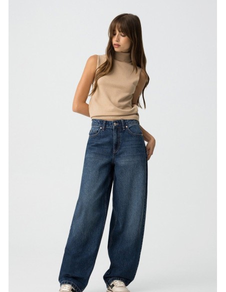 TOP SIN MANGAS CECILIA