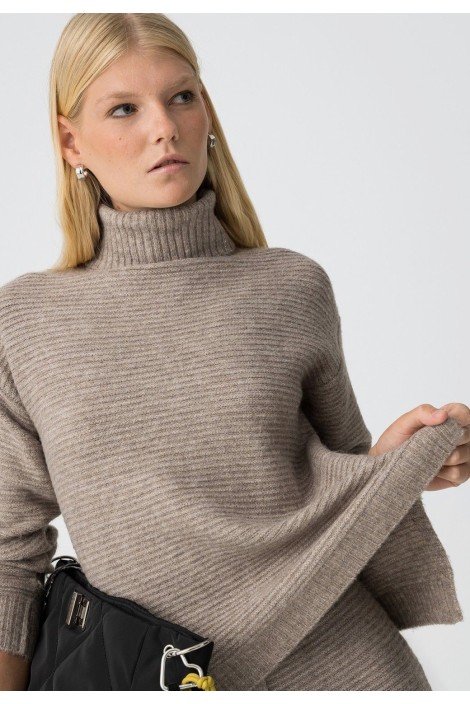 JERSEY REGULAR FIT CON CANALÉ 2