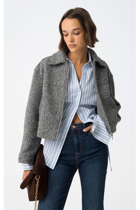 CHAQUETA CORTA BOUCLÉ