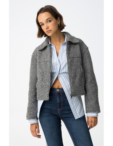 CHAQUETA CORTA BOUCLÉ
