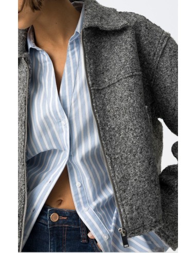 CHAQUETA CORTA BOUCLÉ