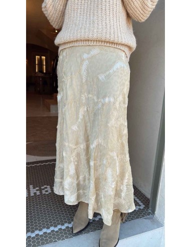 FALDA LARGA BORDADA CON PEDRERIA