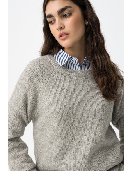 JERSEY DE PUNTO CUELLO REDONDO