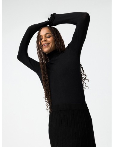 JERSEY SLIM FIT CUELLO ALTO