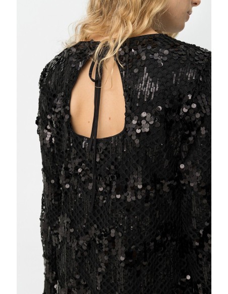 VESTIDO CORTO CON LENTEJUELAS