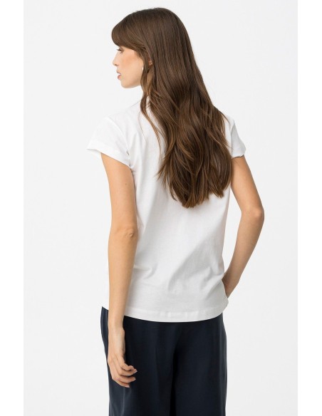 CAMISETA HILLARY WHITE