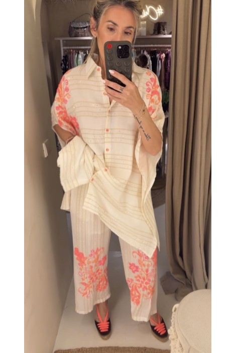 CONJUNTO DE BLUSA Y PANTALON KAPINE